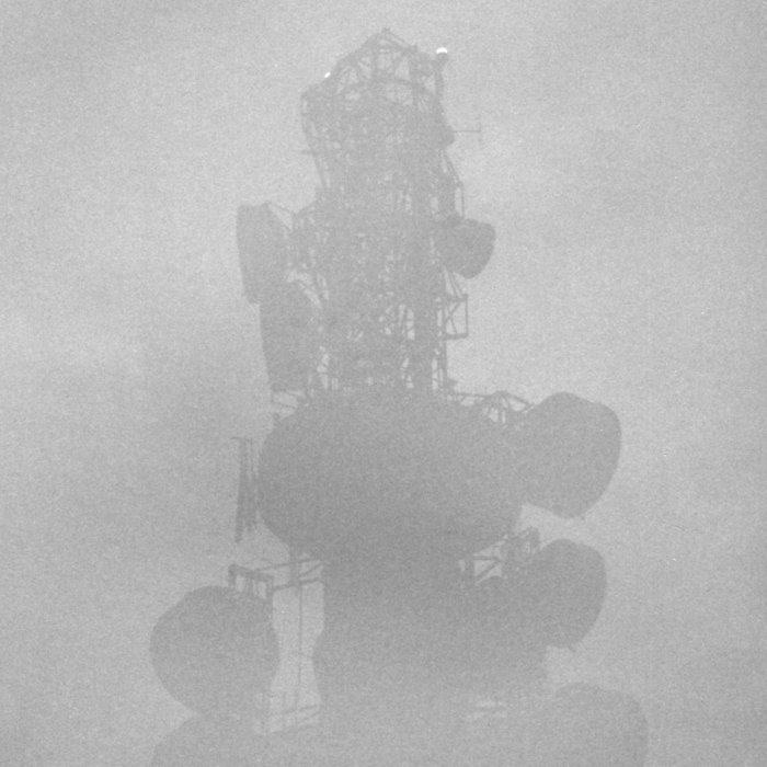 Crescent Adel Music Club