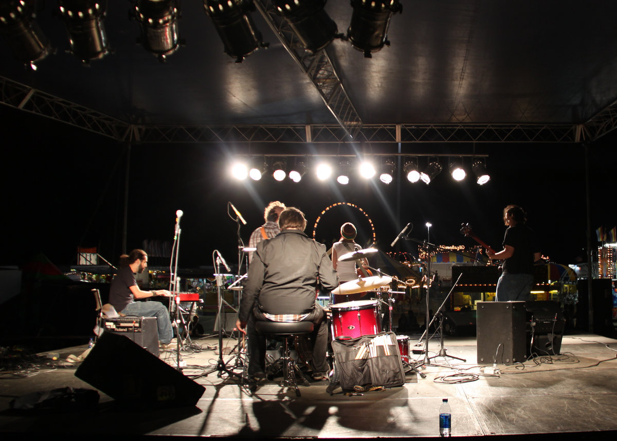 The Narwhals Live on WUSM | The Narwhals