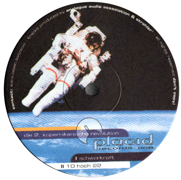2. Kopernikanische Revolution by Analogue Audio Association & Strahler
