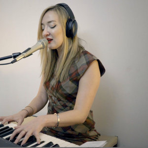 Iona Fyfe — A Man's A Man