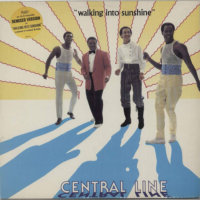 как играть walls fine game. художник peter seminck. Walking into. People into the room. Walk into history.