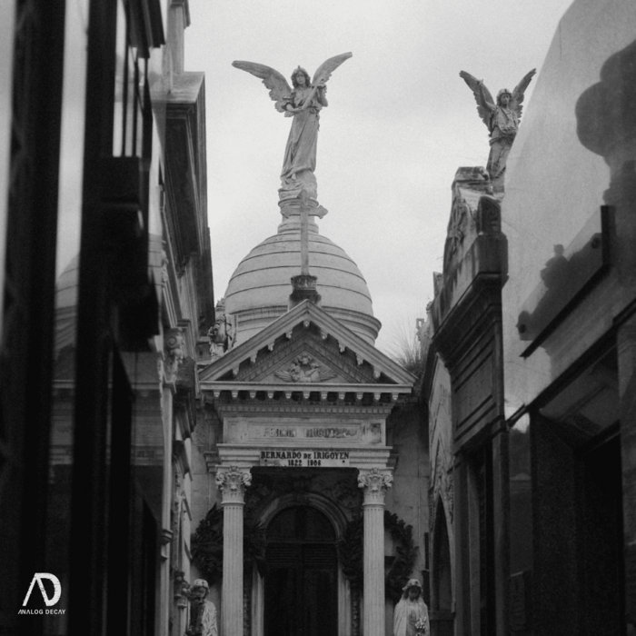 Pochette de Vuelos Rasantes par KØLPØS