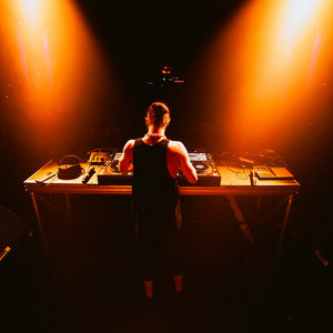 Akriza — Big Dawgs (Flip)