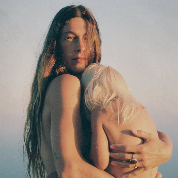 Pochette de There Is A Light On The Horizon Line par Indigo Sparke