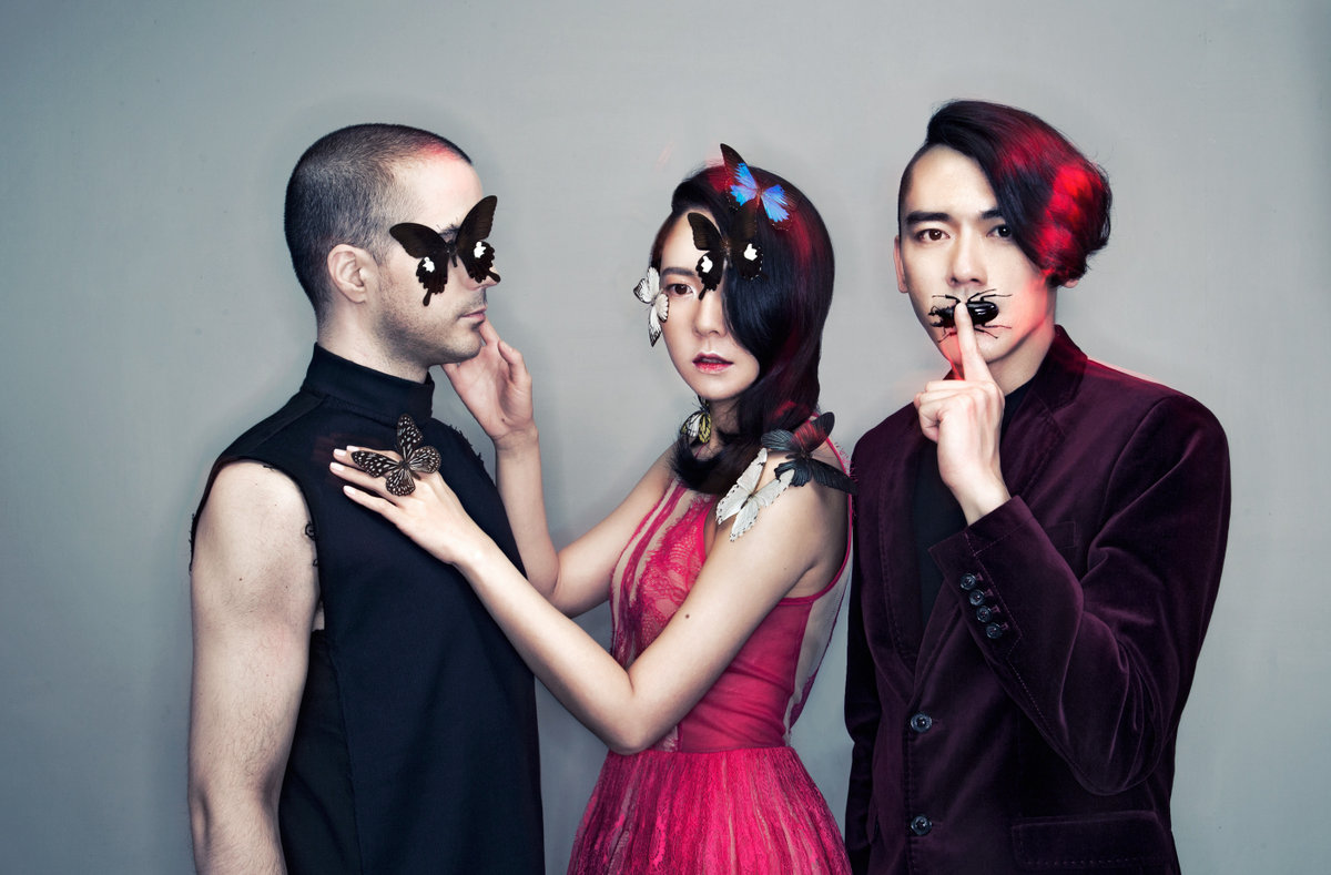 April Red - Music | April Red 紅