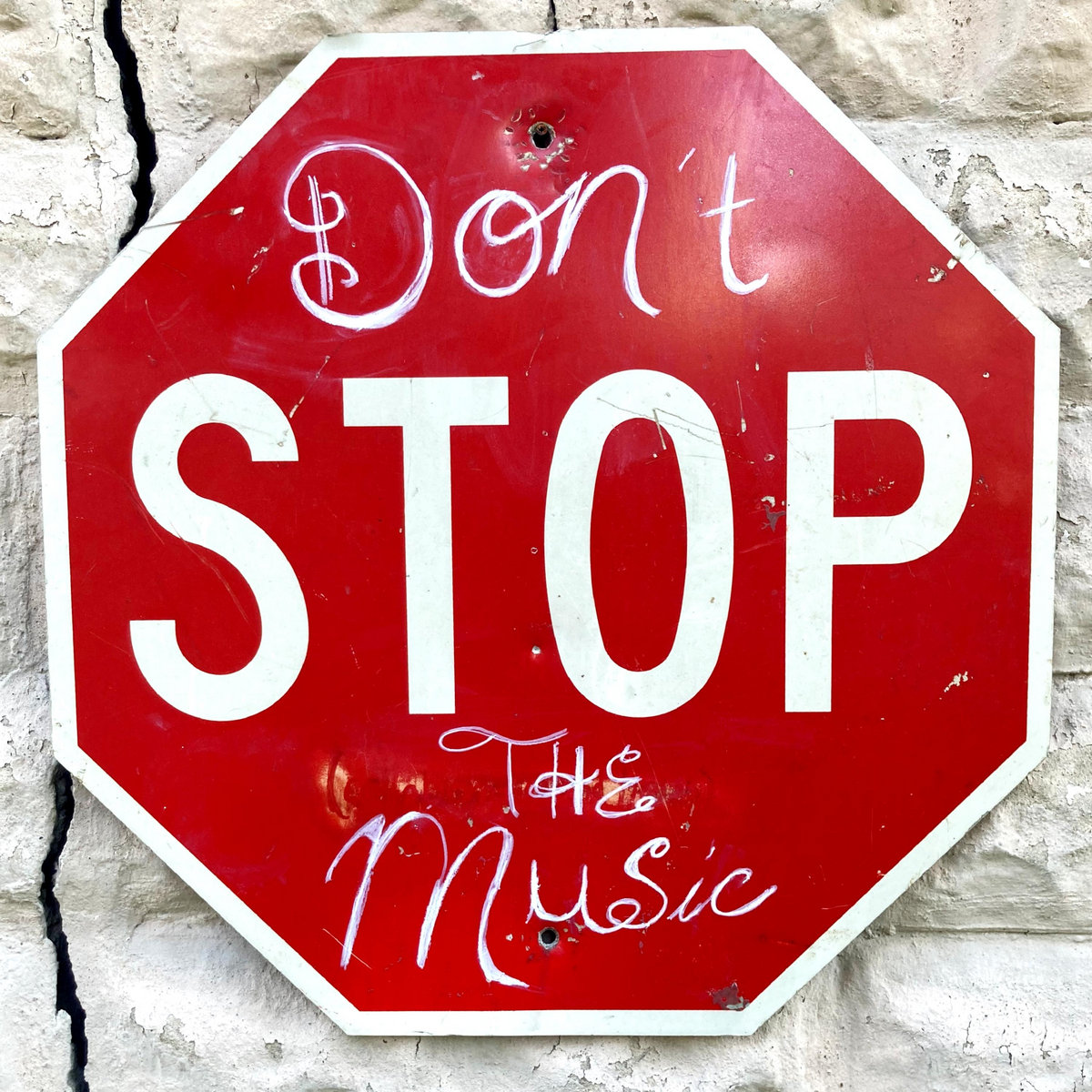 Stop Sign Singer Don't Stop The Music | Madam Carousel