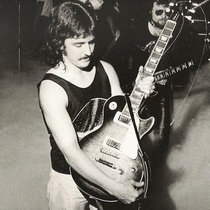 Don't Fear (The Modes of Harmonic Minor Scale) [F Dorian #4 - 140 BPM] cover art