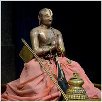 Arthi Prabandham 32 : Chithirai Thiruvadhirai (English) cover art