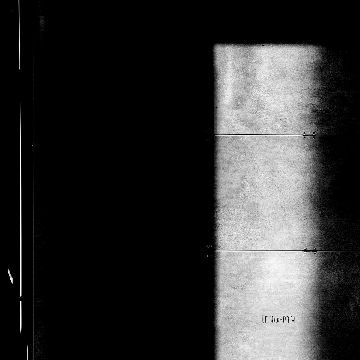 zxzx - The Suburbs (Original Mix) | Various Artists | trau-ma