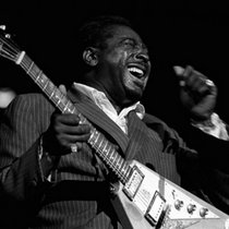 Funky Albert King Style 12 Bar Blues in A [76 BPM] cover art