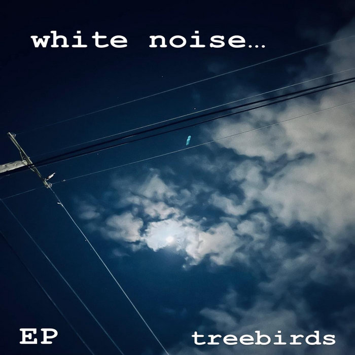 Whiteとnews music clip集他3点 Amazon.co.jp: White 【通常盤