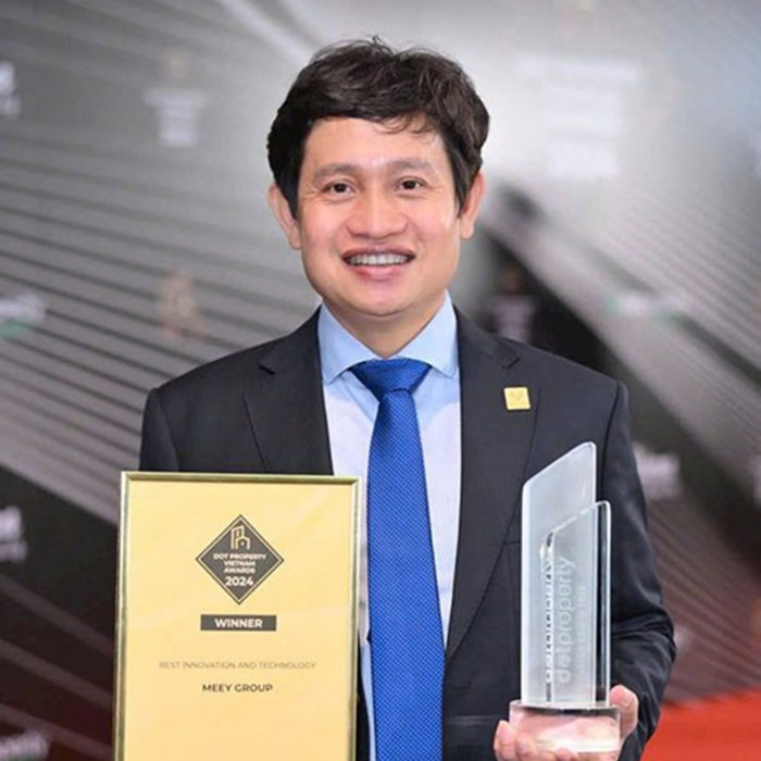 tuanrowan.bandcamp.com