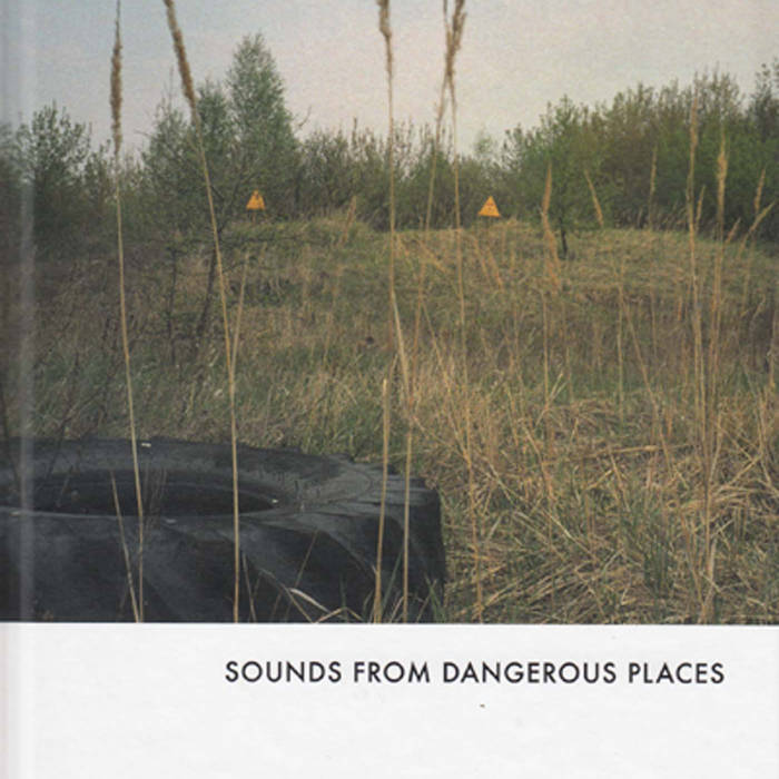 Sounds from Dangerous Places Vol. 2 (Caspian Oil and UK Sites)
von Peter Cusack