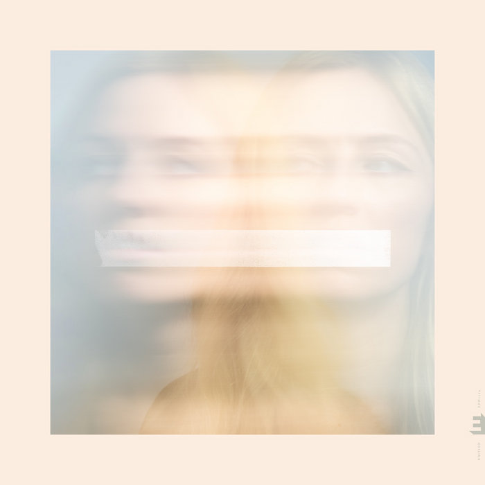 Howling Silence
by Olga Amelchenko