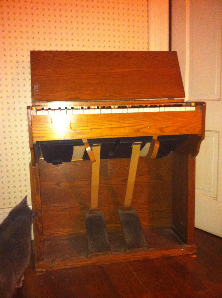 VOLUME ONE ESTEY FIELD ORGAN TONE ARCHIVE