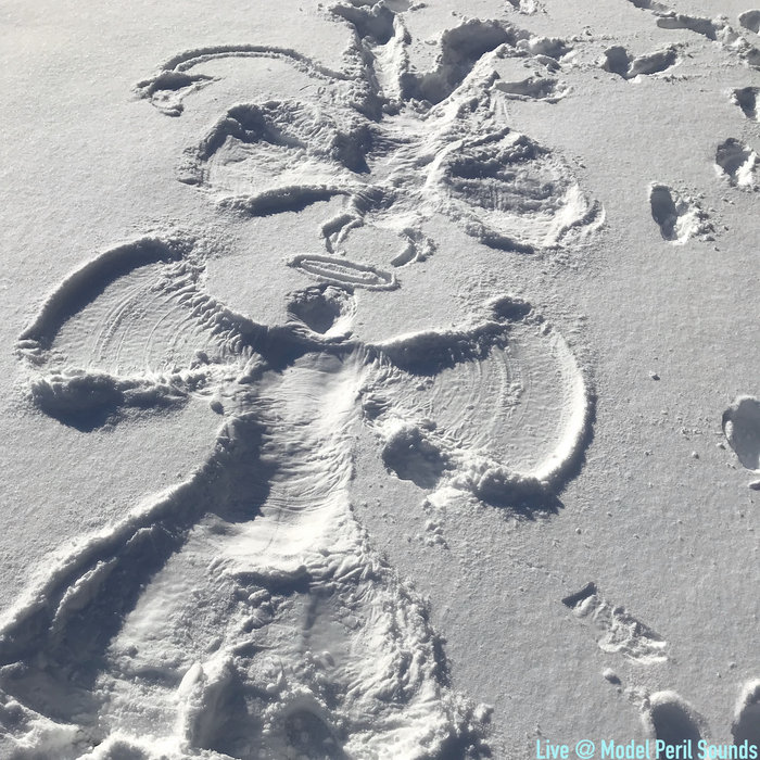 Live Model Peril Sounds Sandwich Time