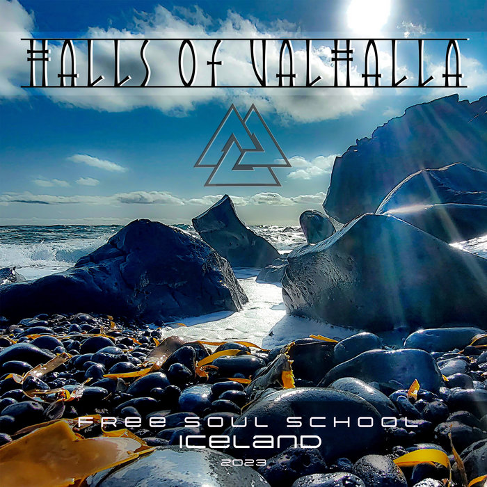 VALHALLA（ex.CLØWD KØU） 会場限定ミニアルバム a2036706613_5.jpg