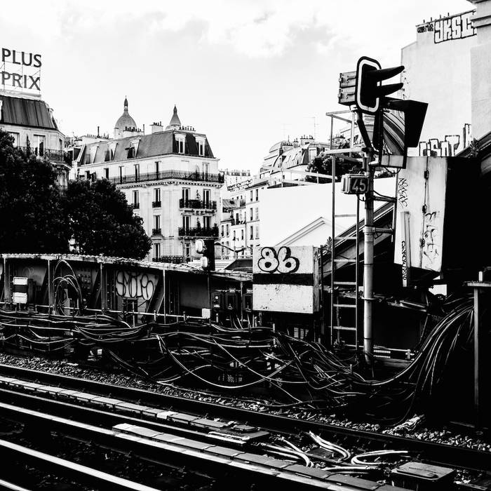a2047412013_16.jpg
