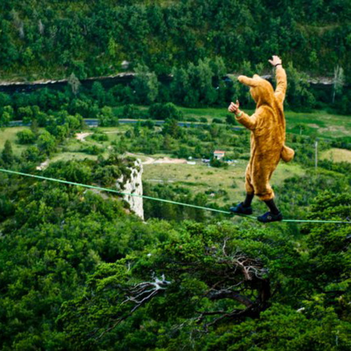 Andy Lewis feat. Hubrist