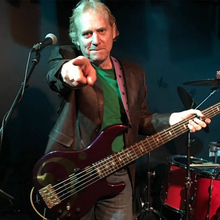 Featured track artwork: Everybody’s Talkin’ ’Bout You