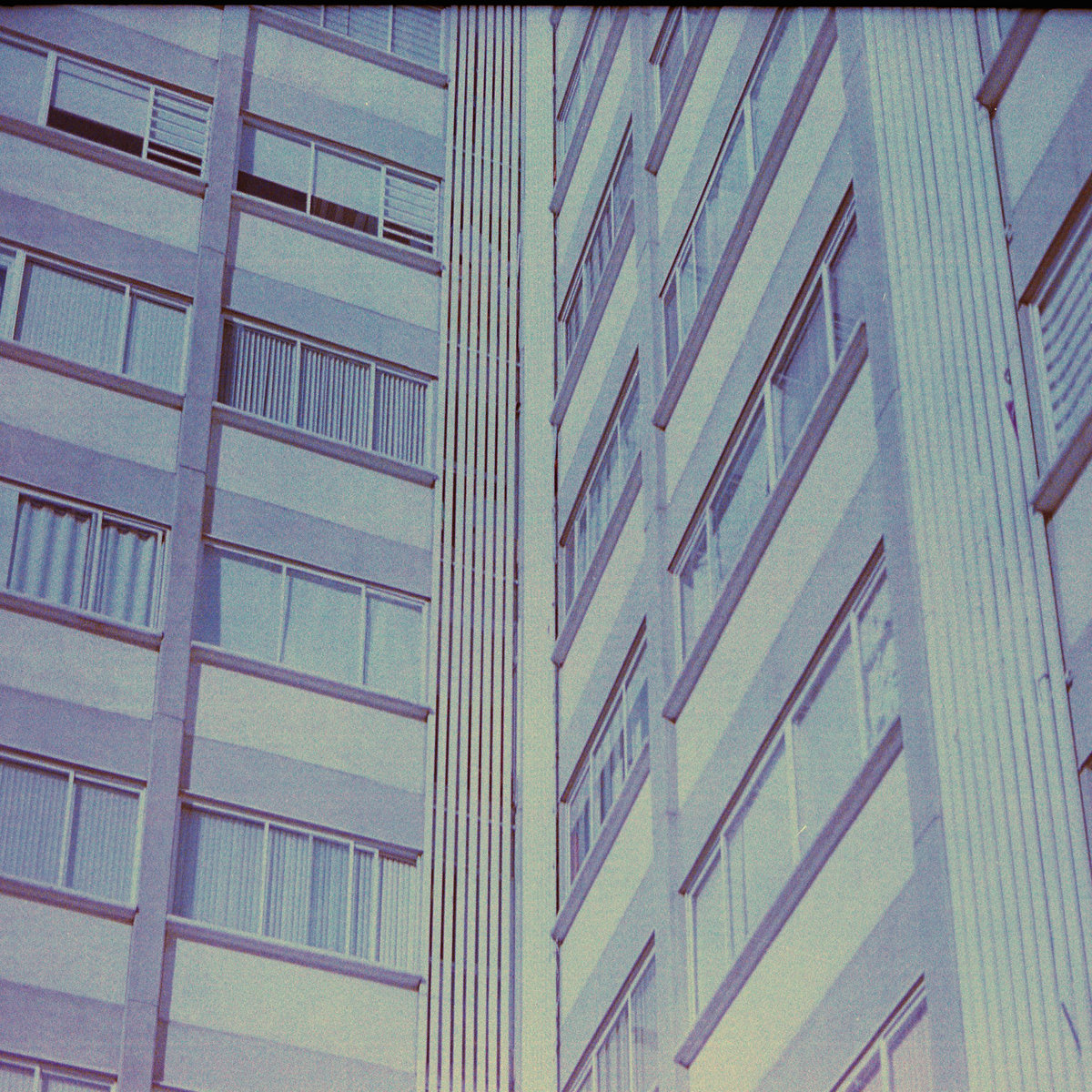 Edificio | Diles Que No Me Maten