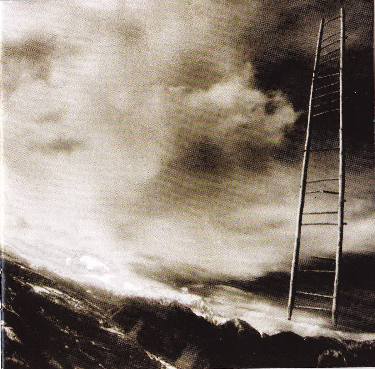 Between Trapezes cover