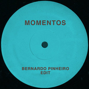 Momentos cover