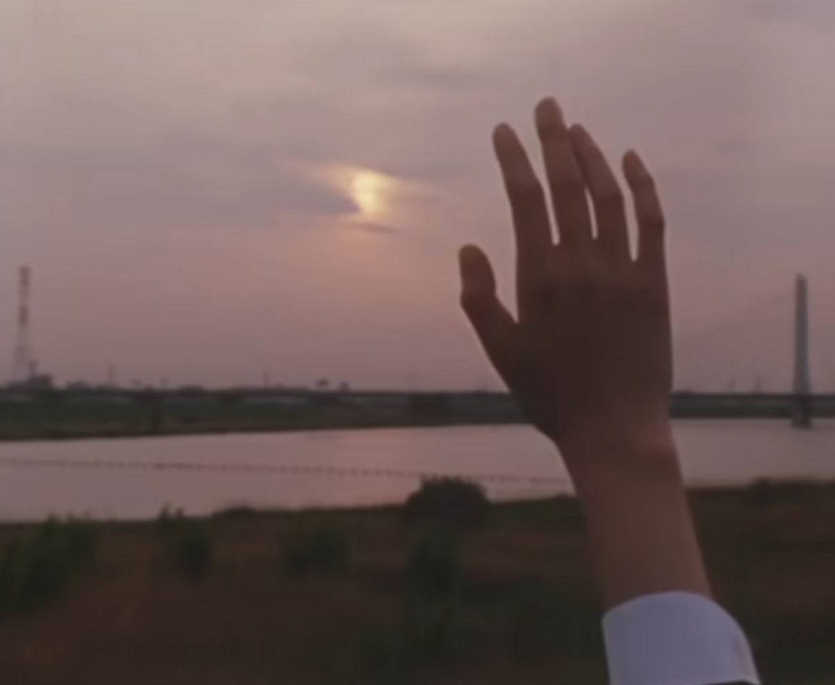 The Night the Boundary Disappeared