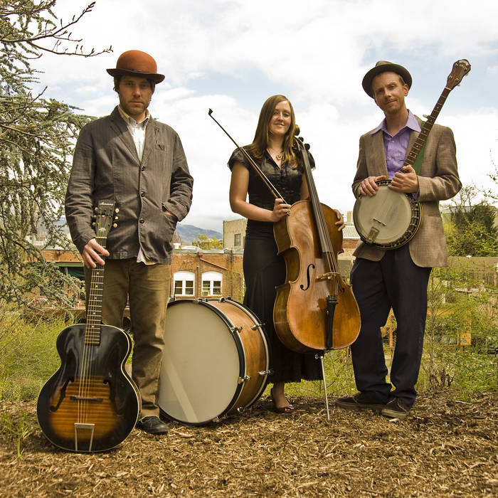 инди фолк эстетика. классическая фолк музыка. Braagas группа. фолк чаккарин сэнруэн. классическая фолк музыка.