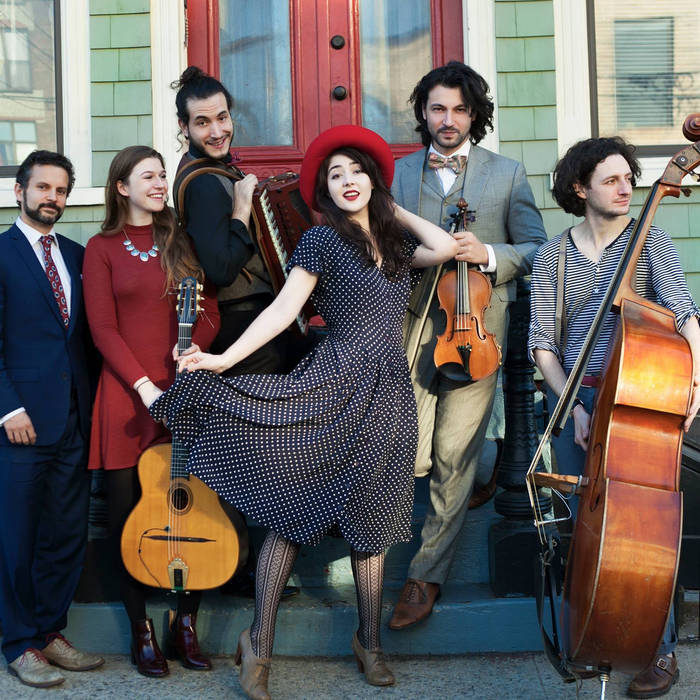 Paris
von Avalon Jazz Band