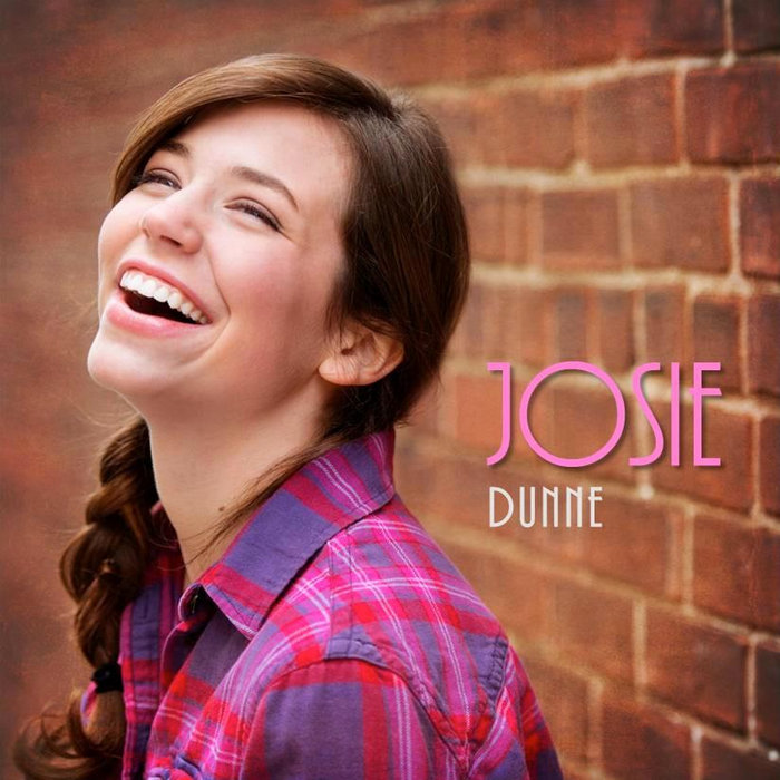 Josie Dunne — Photo