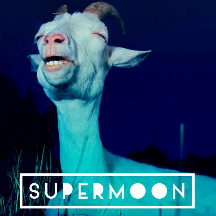 kanye supermoon