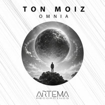 Ton Moiz — Omnia