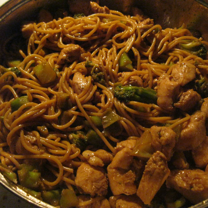 chicken-broccoli-garlic-stir-fry-recipe-felinic-stironuroxvan