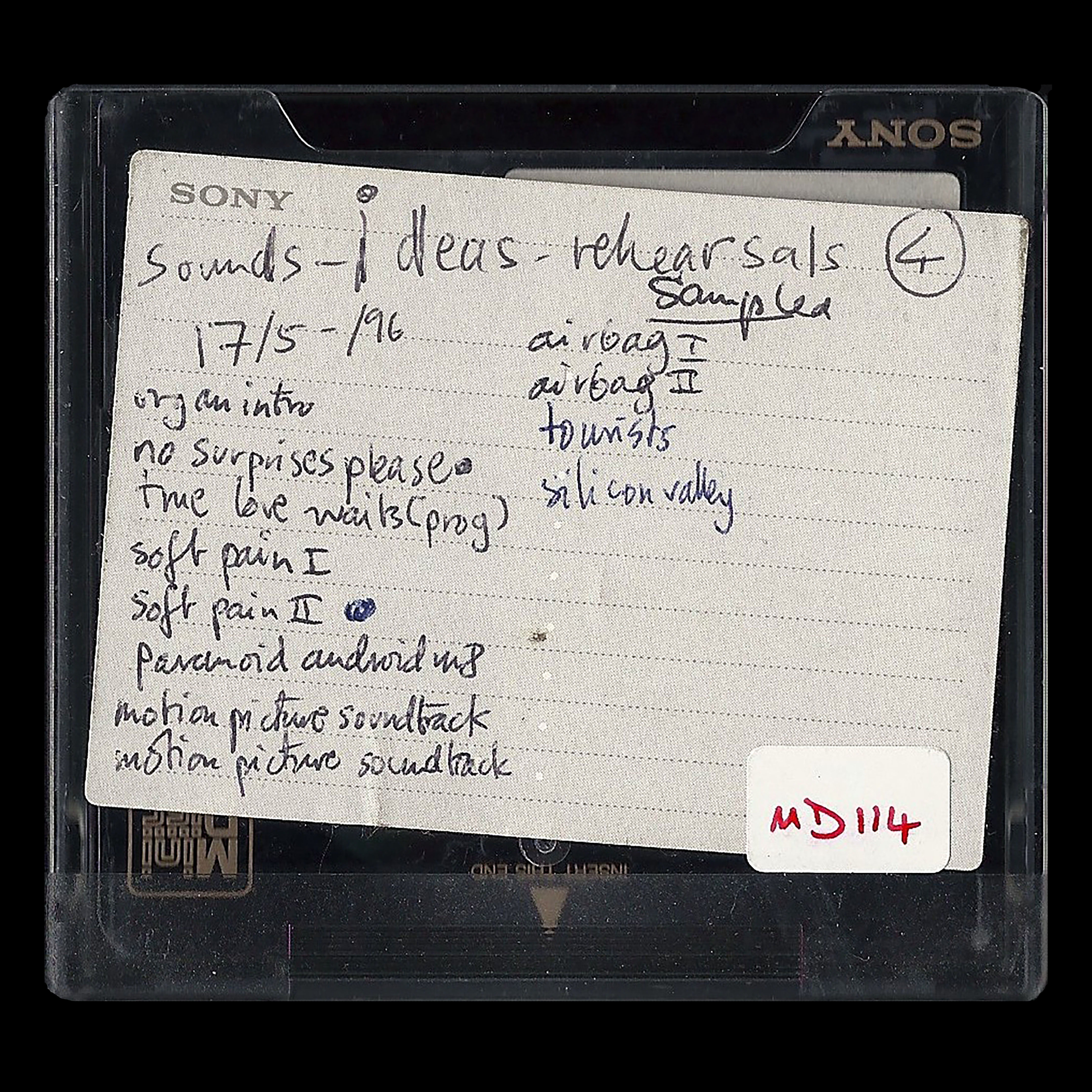 The official MINIDISCS [HACKED] comes with 18 cover images r/radiohead