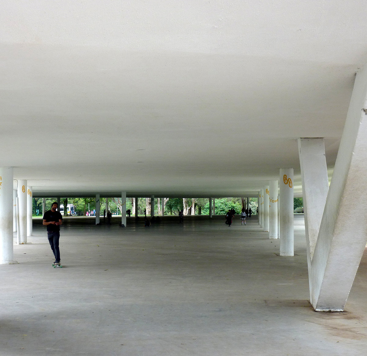 Supersedure | Eric La Casa + Seijiro Murayama | éric la casa