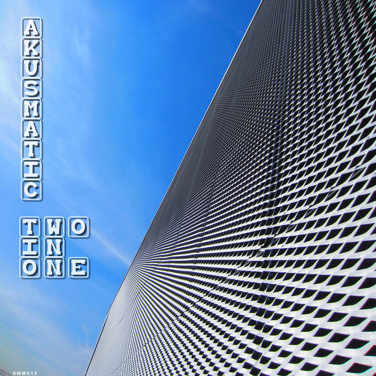 Akusmatic – Two in one