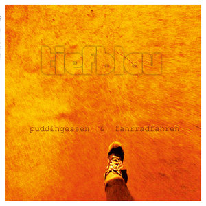puddingessen & fahrradfahren cover