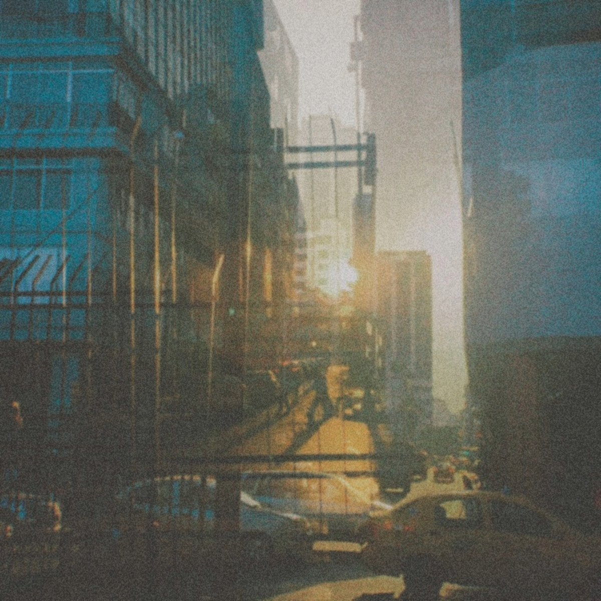 hace días fuimos al centro cuando el ocaso lo inundaba todo y sobre el