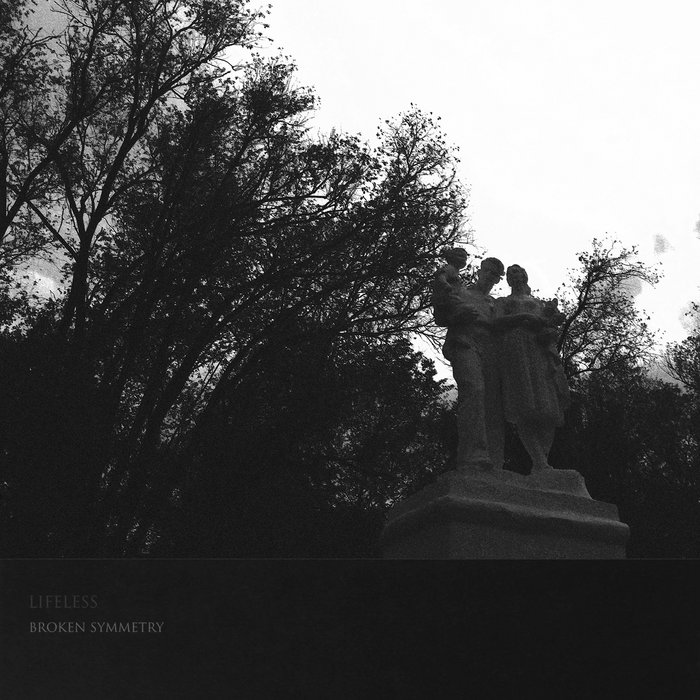 Lifeless — Photo