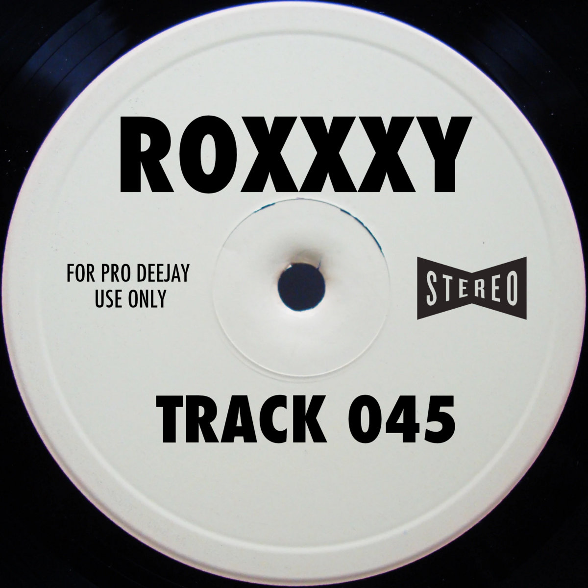 Track 045 (West Coast Electro Funk Emergency Mix) | Roxxxy