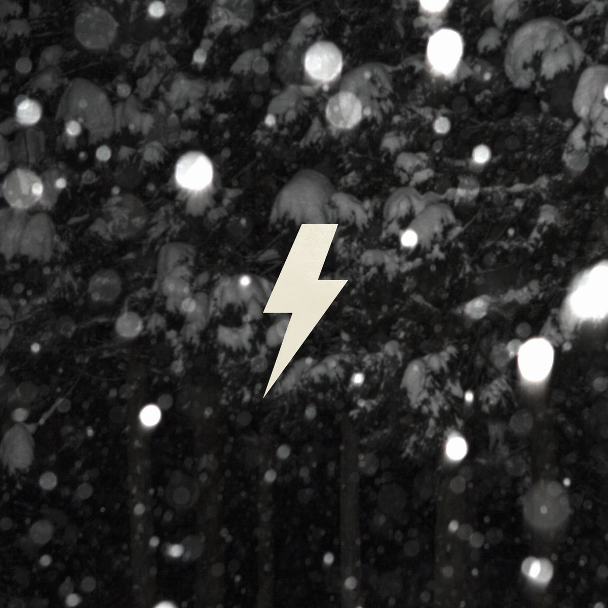 White Loud (Remake) | PLASTIC GIRL IN CLOSET