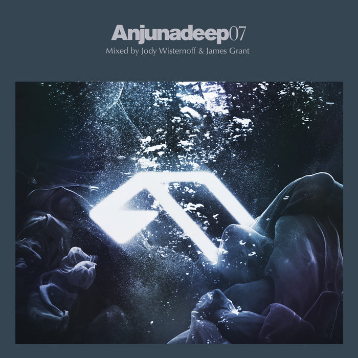 Jody Wisternoff & James Grant┃Anjunadeep a3042875088_5.jpg