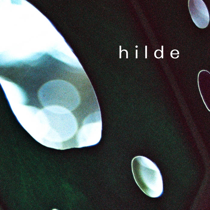 Open
by hilde
