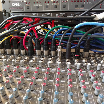 Community R1 Music | R1