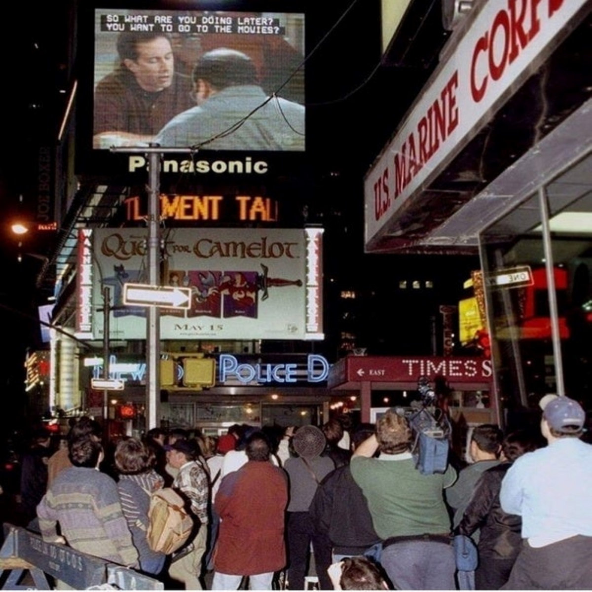 1990タイムスクエアコメディーショー Komkast