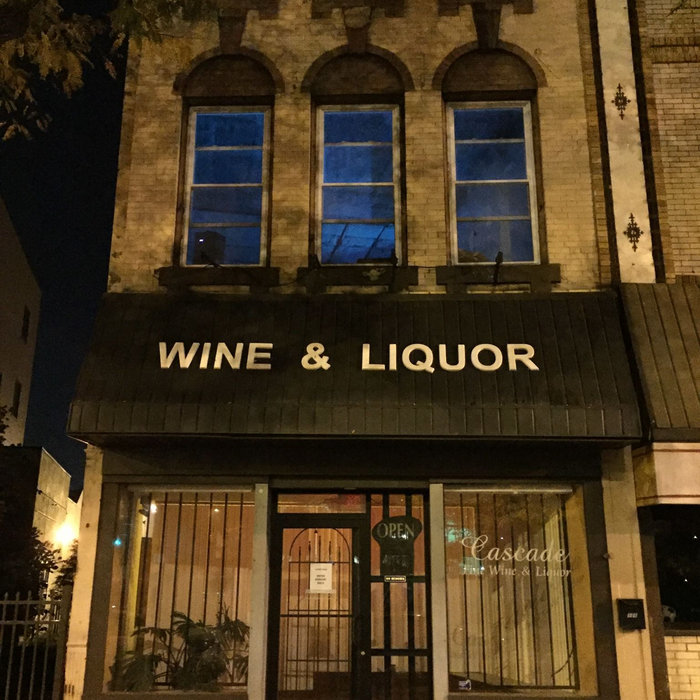 live at liquor store in Rochester 2018 steve baczkowski / ravi