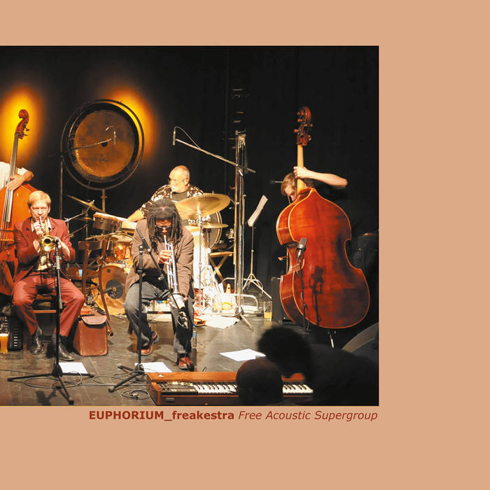 Pascal Comelade, Ramon Prats, Lee Ranaldo
Velvet Serenade