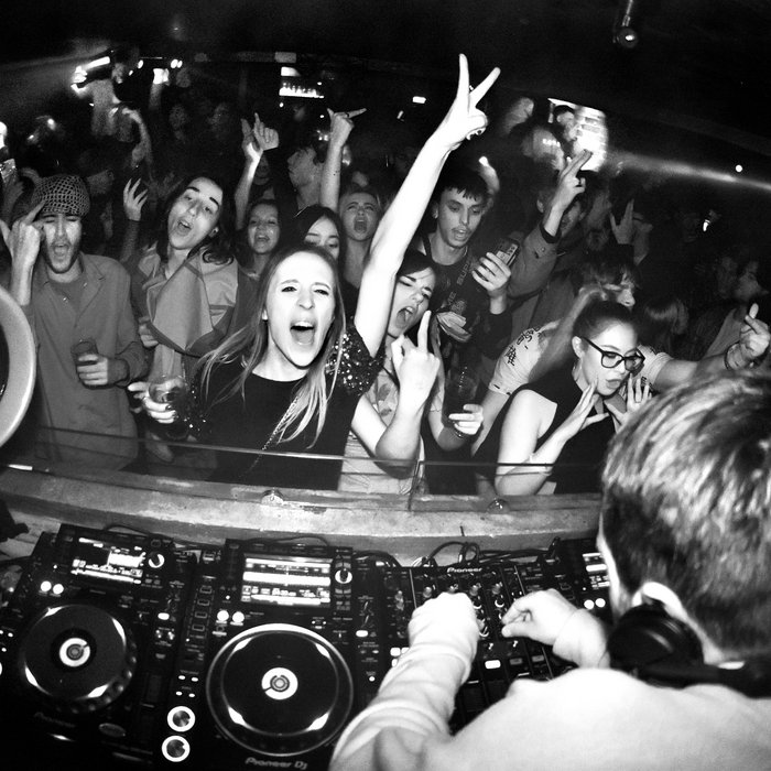 V Hastings Four Corners Music