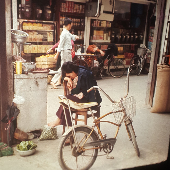 Strong Pottery | Naked Days